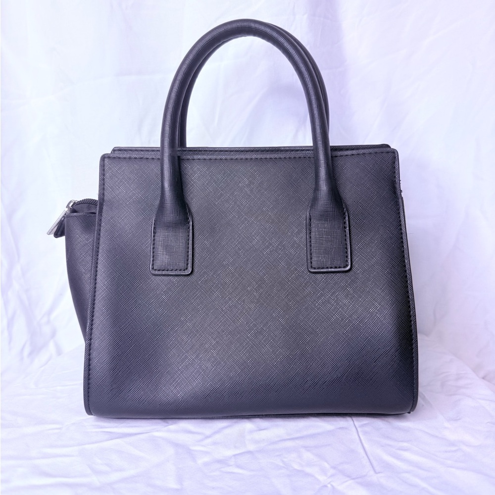 Black Aeropostale mini messenger handbag (without crossbody strap)